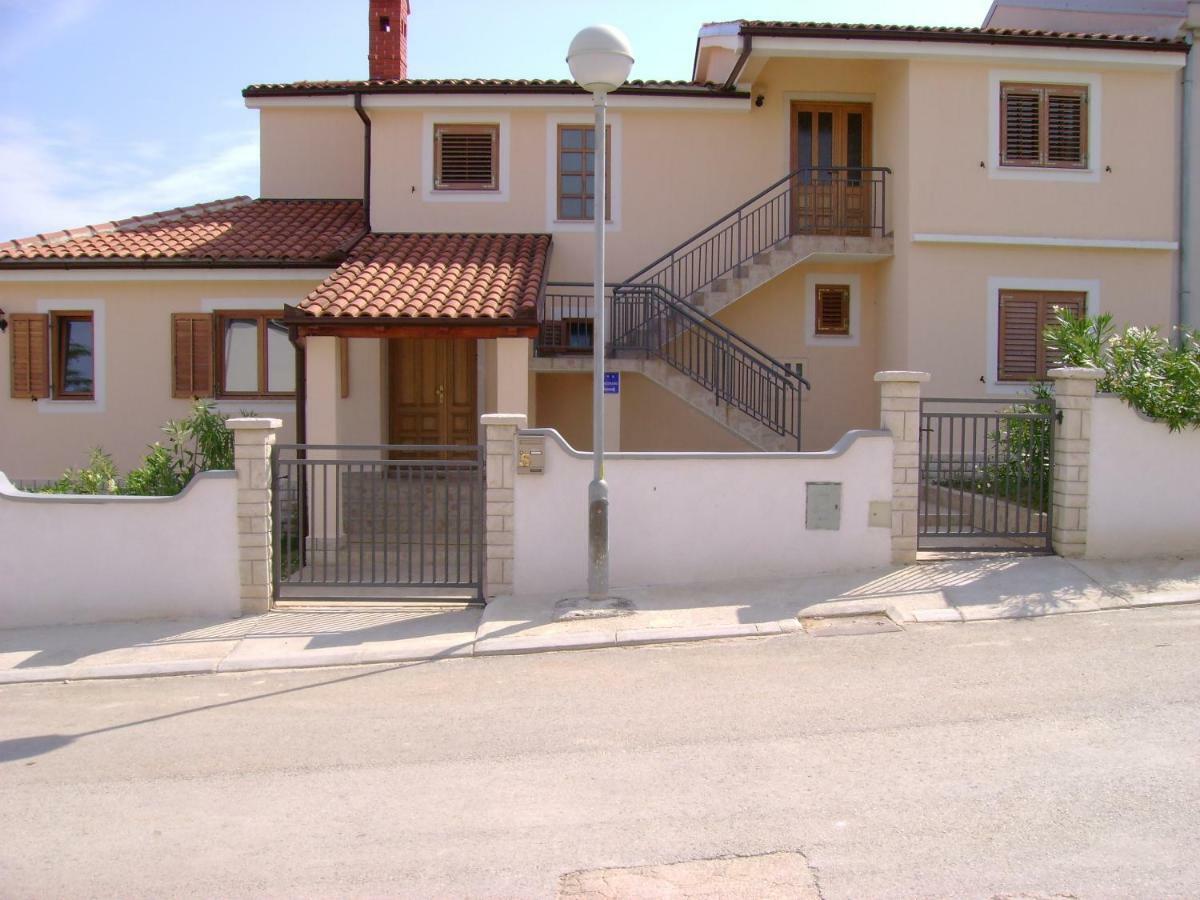 Villa Marianne Vinkuran Buitenkant foto